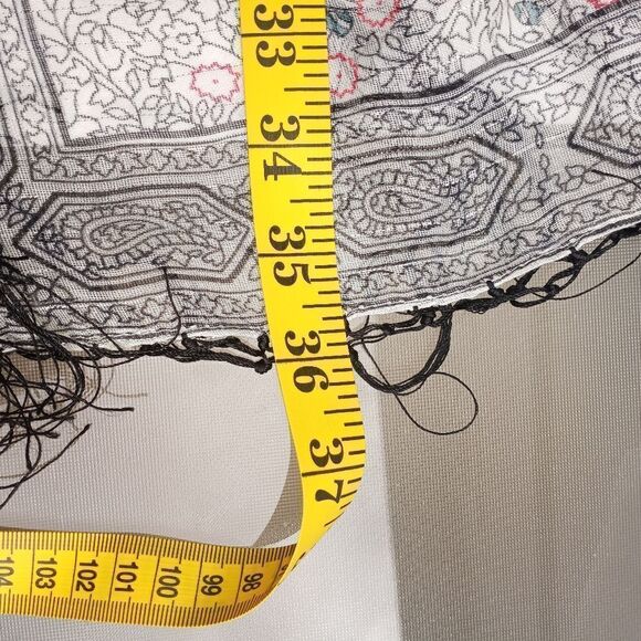 H&M White & Multiclrd FringePolyesterViscoseMetalicWomen'sSquare36×36" ShawlWrap - Picture 6 of 8